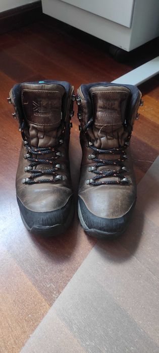 Vendo Botas de Caminhada