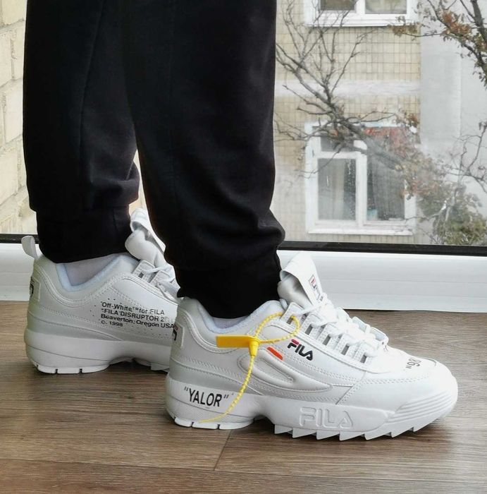 Женские кроссовки Fila Disruptor Белые Фила