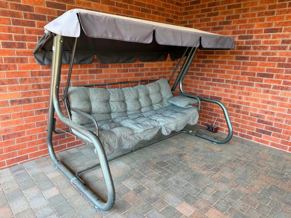 Huśtawka ogrodowa 4 osobowa Patio