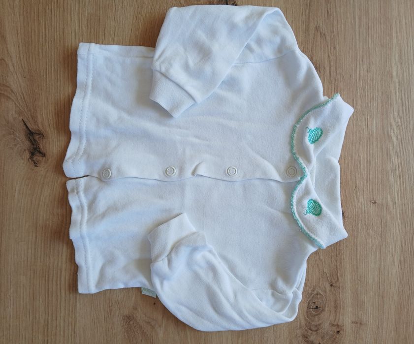 Koszulki, kaftaniki niemowlęce, r. 62