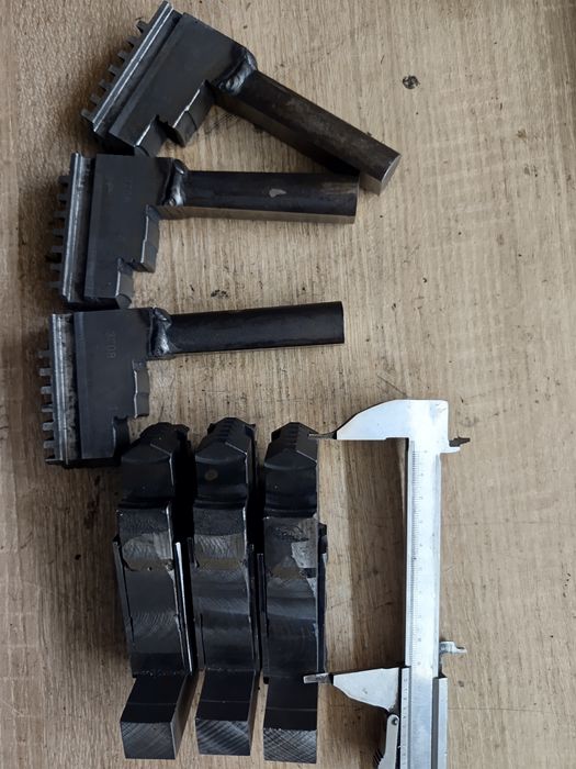 Szczęki do uchwytu 160 skok 8 szer 20mm