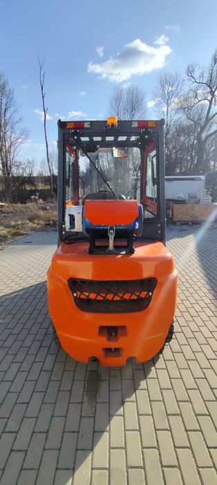 Wózek widłowy LPG Jazgot 2.5t tylko 56mth jak nowy