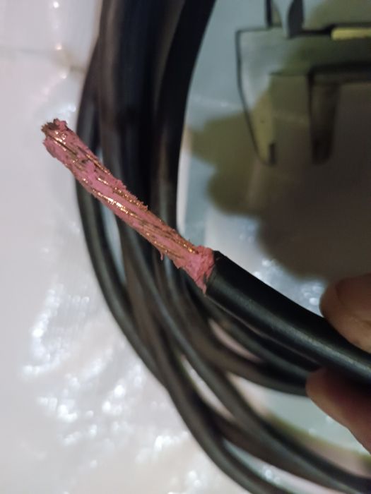 кабель сварочный медный 6 м. вес:1,35