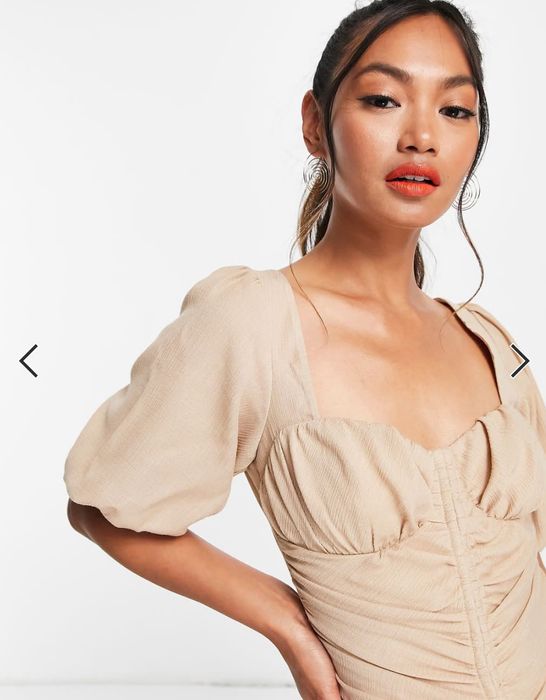 ASOS beżowa sukienka gorsetowa z bufkami. 36 S.