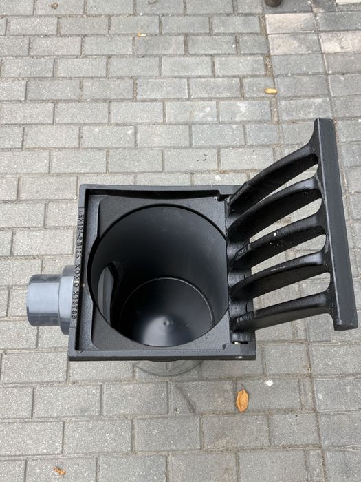 Odpływ drogowy studzienka PVC