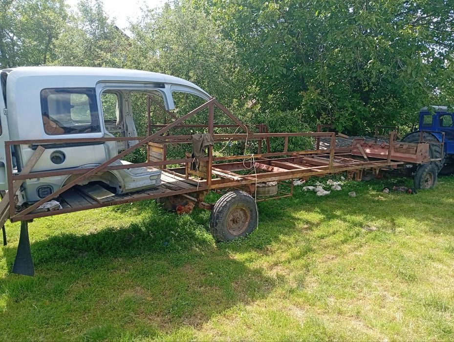 Продам прицеп ціна 32000грн