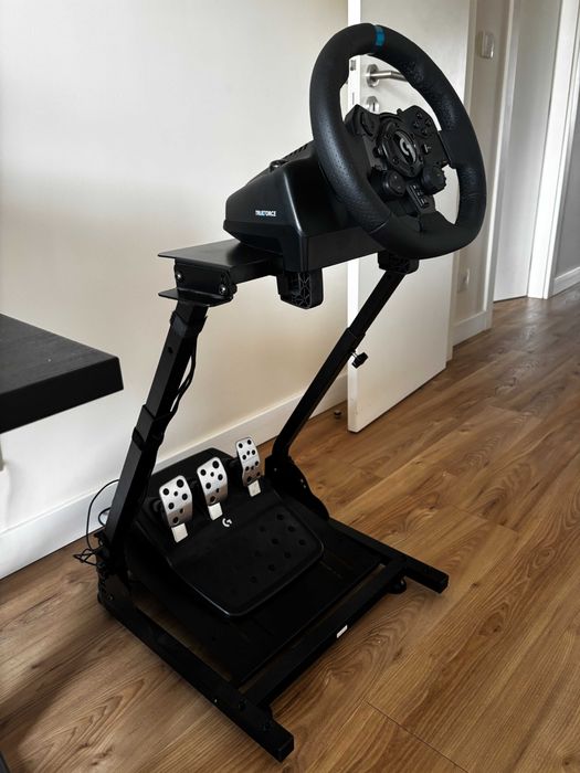 Logitech G923 TrueForce (PS5/PS4/PC) + Cockpit Vevor