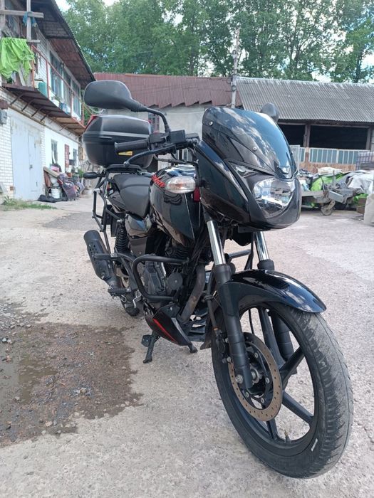 Bajaj pulsar 180