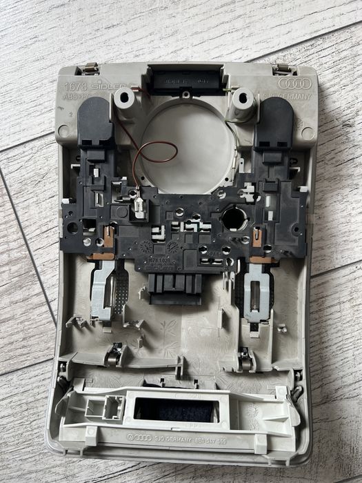 Lampka podsufitki a3 8p s-Line
