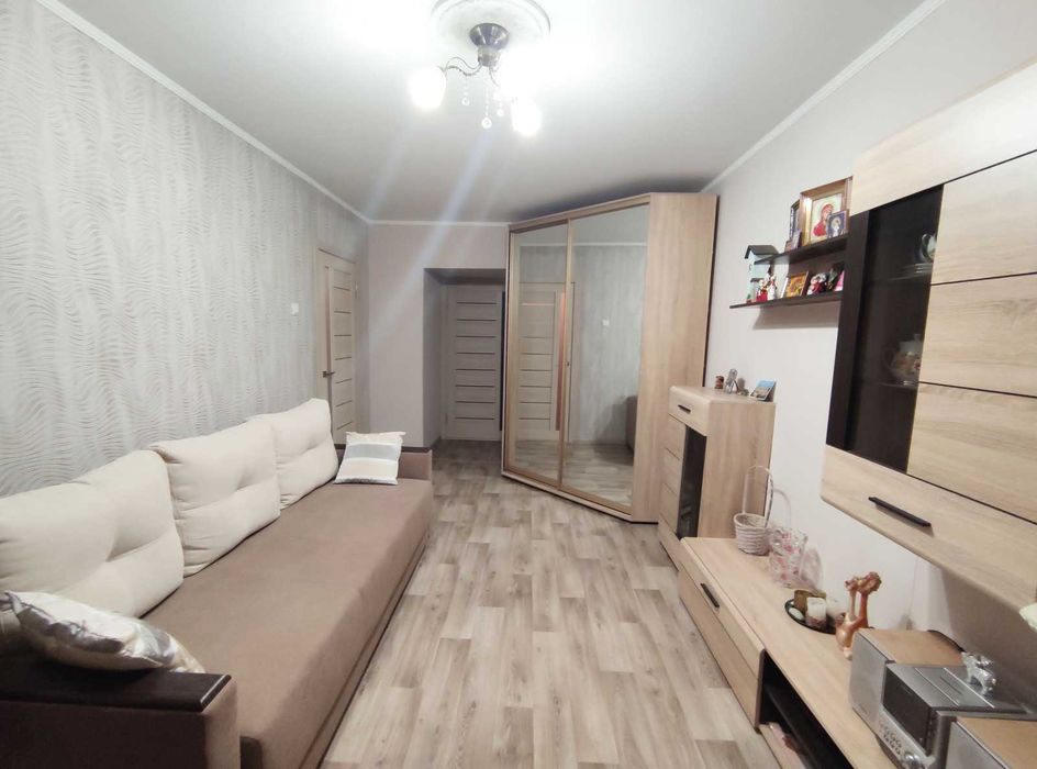 Продаж затишної двокімнатної квартири