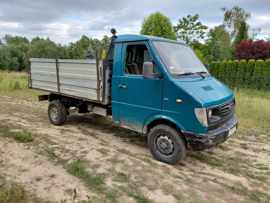 Wywrotka Daewoo 2000 rok
