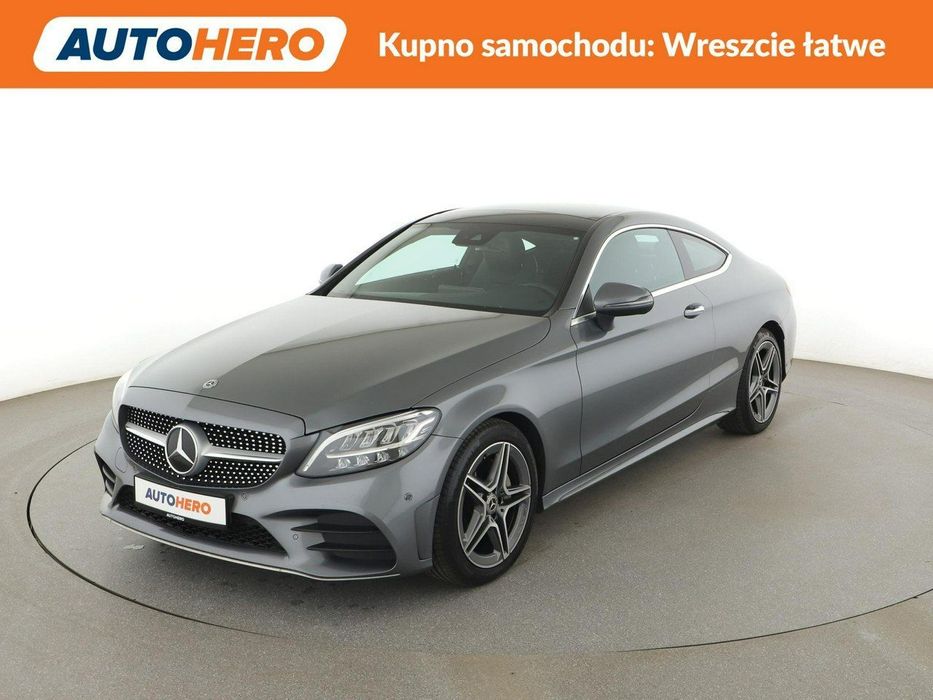 Mercedes-Benz Klasa C automat full LED skóra/alcantara grzane fotele navi kamery