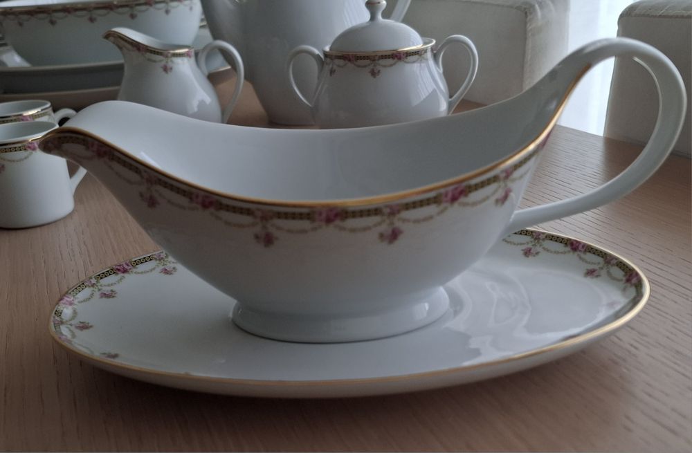 Serviço Completo de Jantar e de Café - Vista Alegre