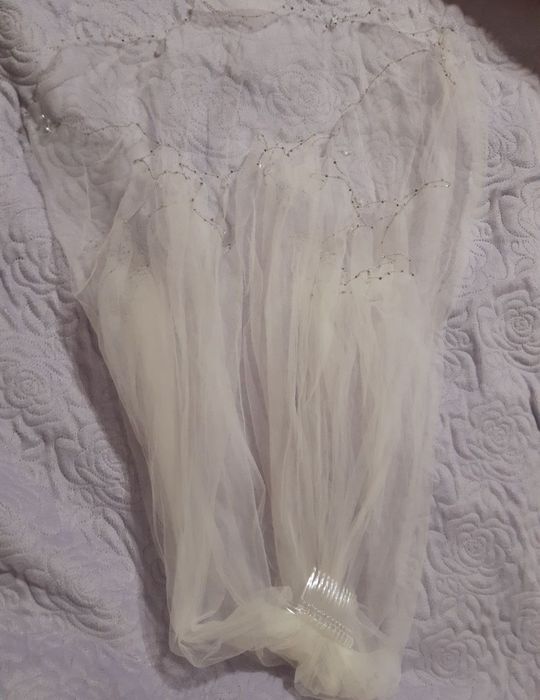 Suknia ślubna roz.40 klasyczna