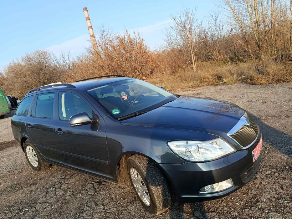 Skoda Octavia 2010 VIN TMBHJ61Z6A2126868 фото оголошення 2 з 15