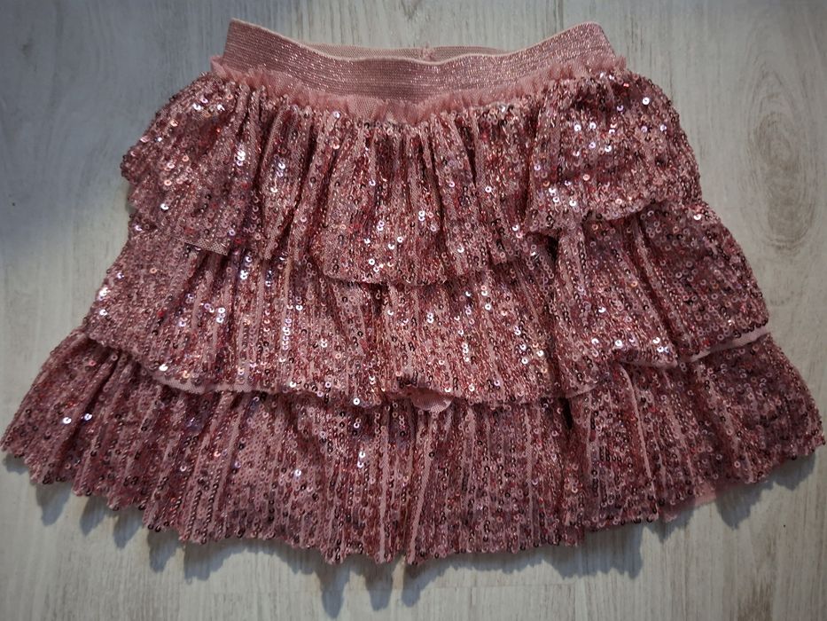 Spódniczka z cekinami różowa 104