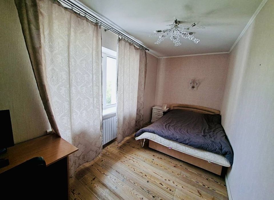 Продам квартиру на Вернадского (Дзержинского)