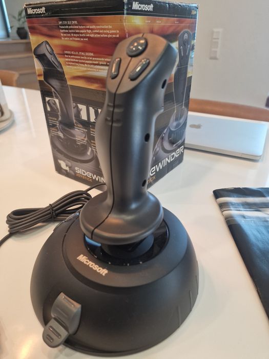 Joystick Microsoft Sidewinder