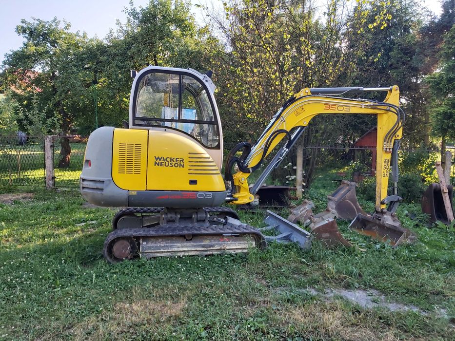 Wynajem koparki 4t