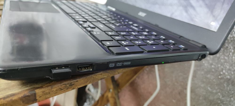 Acer Aspire E1 570G