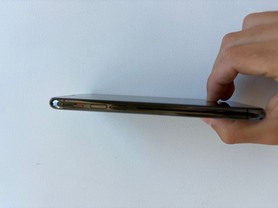 iPhone 11 Pro- 64 gb Novo c/ garantia 1 ano
