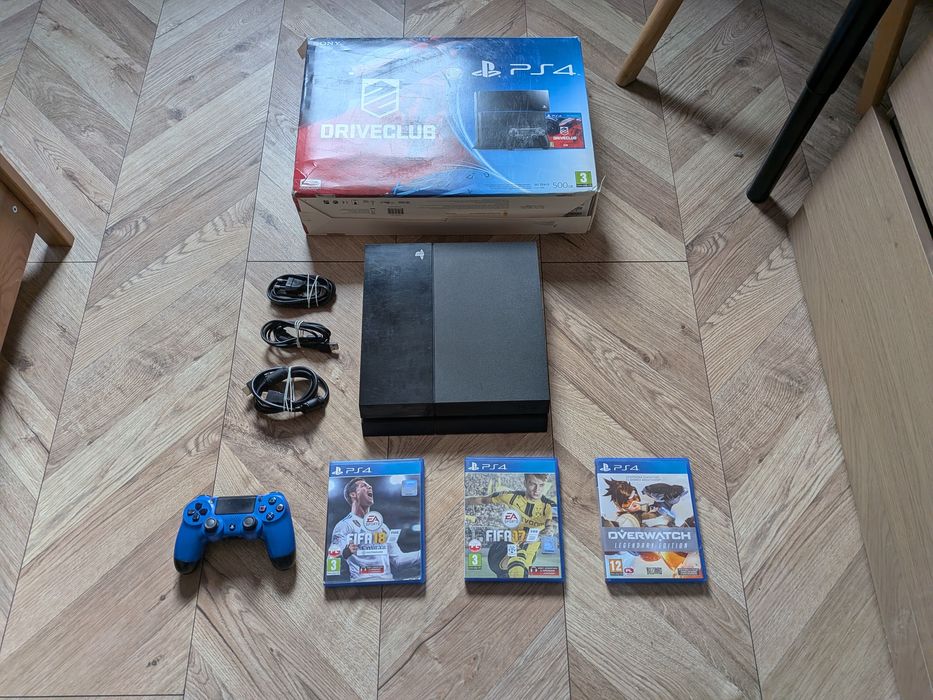 Konsola ps4 Playstation 4