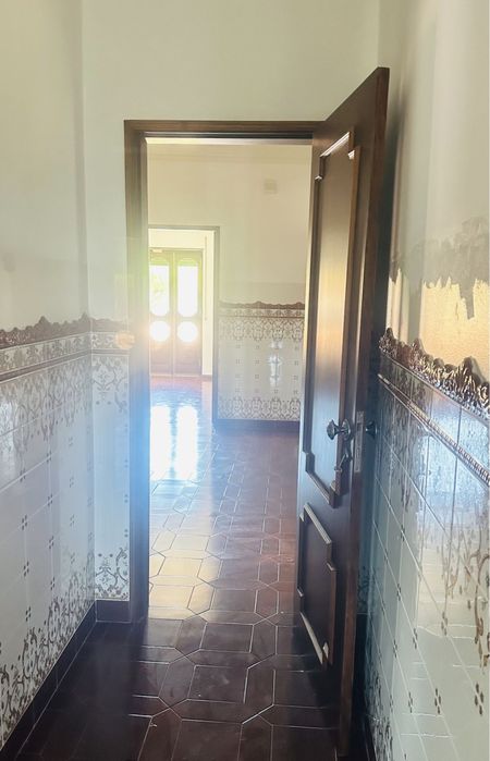 Aluga casa T3 com luz e água incluido