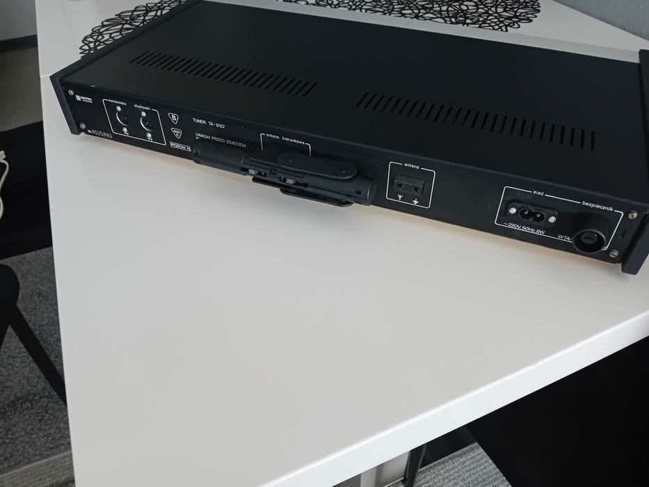 Tuner Unitra Radmor AM 5122 ładny