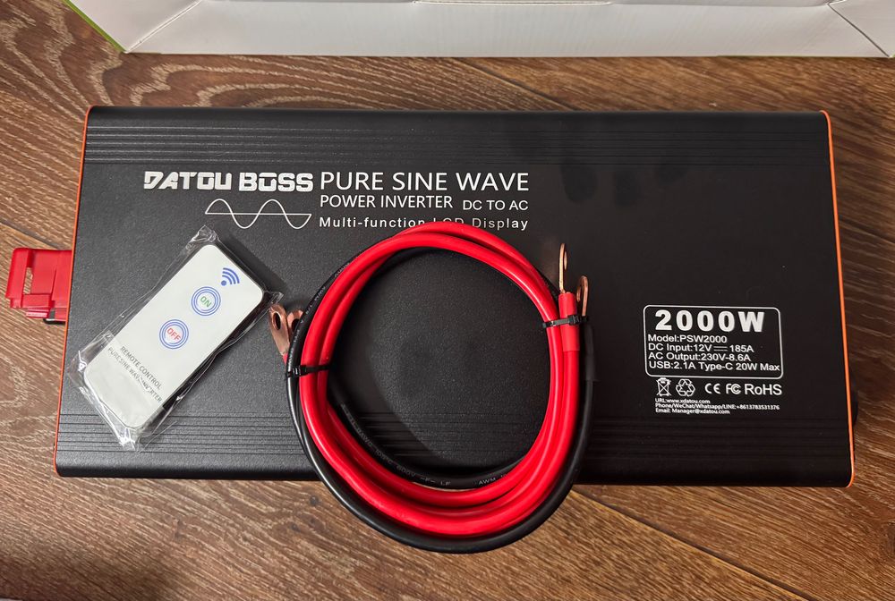 Якісний інвертор DatouBoss 2000\4000w 12вольт чистий синус+ пульт