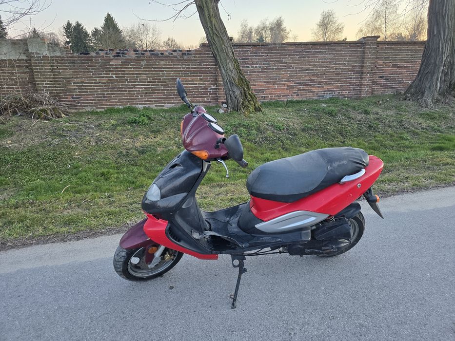 Skuter TGB w całości na części