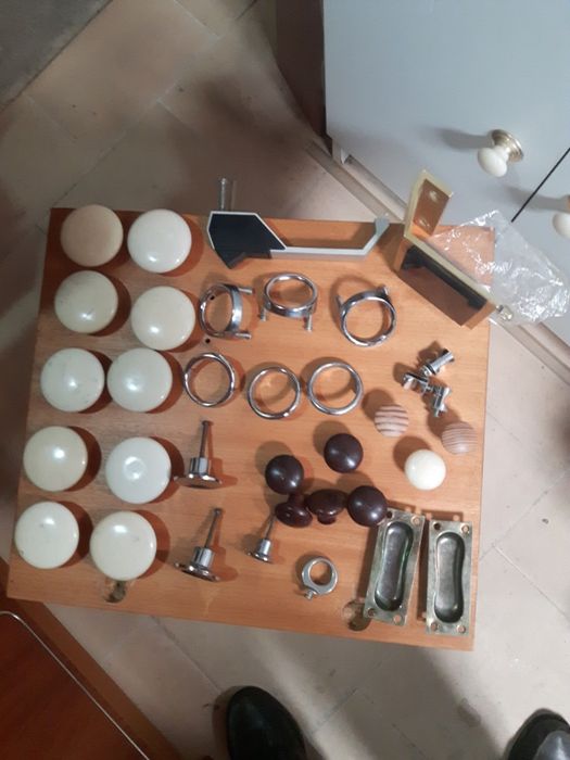 Various Handles64284081855745122