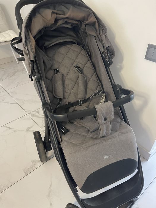 Дитяча коляска Carrello Bravo