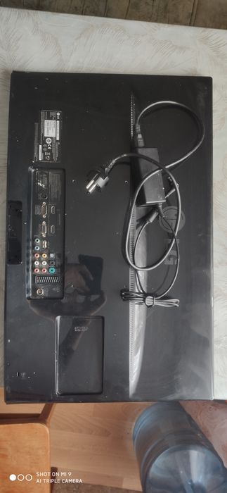 Продам монітор - телевізор LG M2780D-PZ