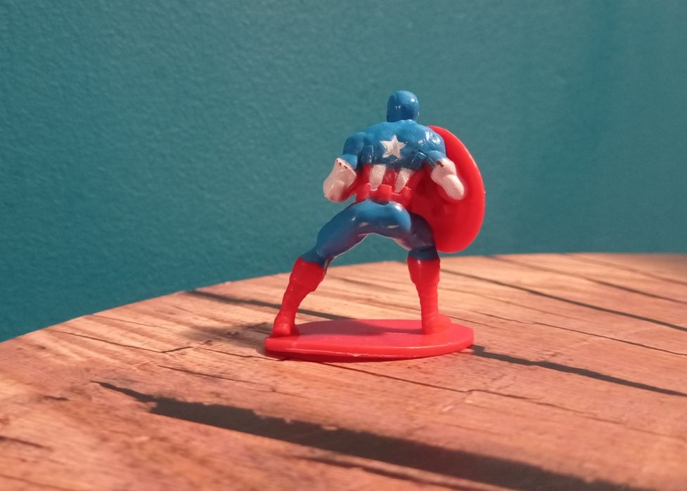 Marvel Kapitan Ameryka mini figurka akcji