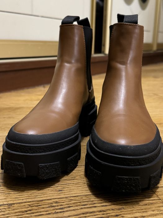 ZARA ботінки