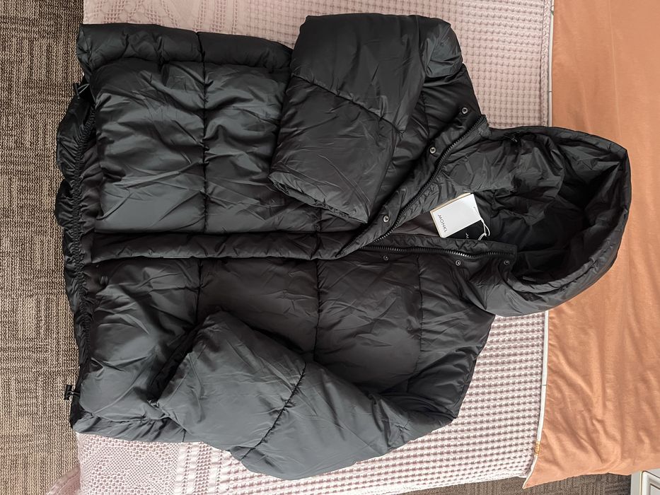 Куртка ,тепла зима -холодна осінь!