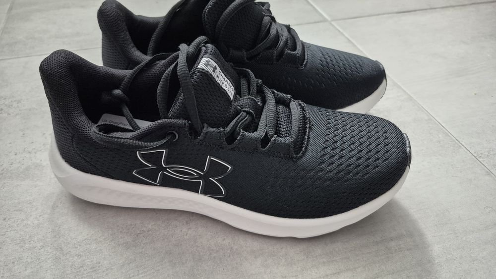 Кросівки Under Armour р.36(6,5)