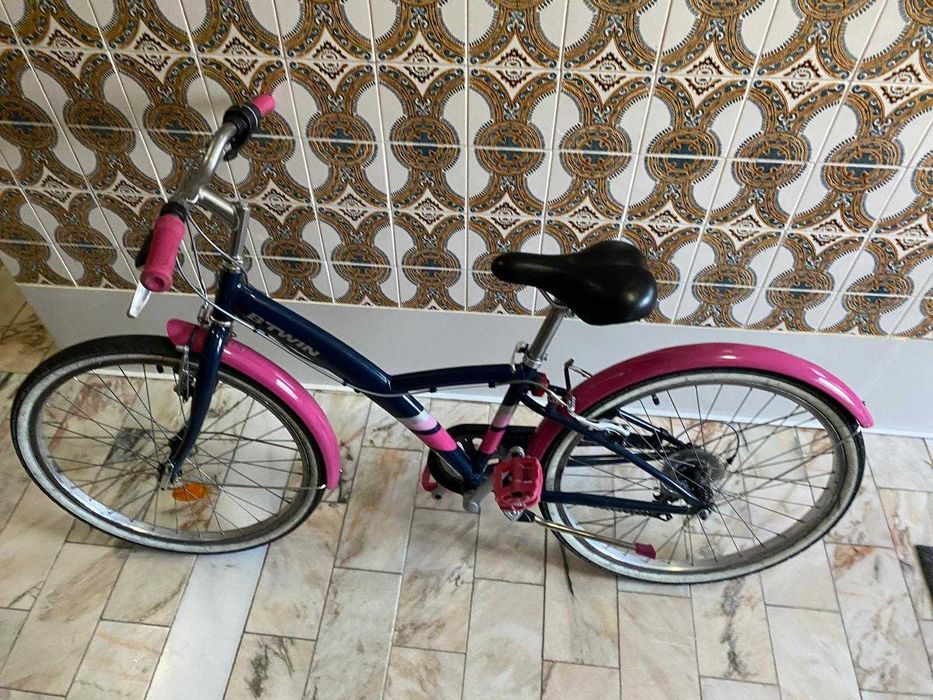 Bicicleta Rapariga BTWIN Como Nova