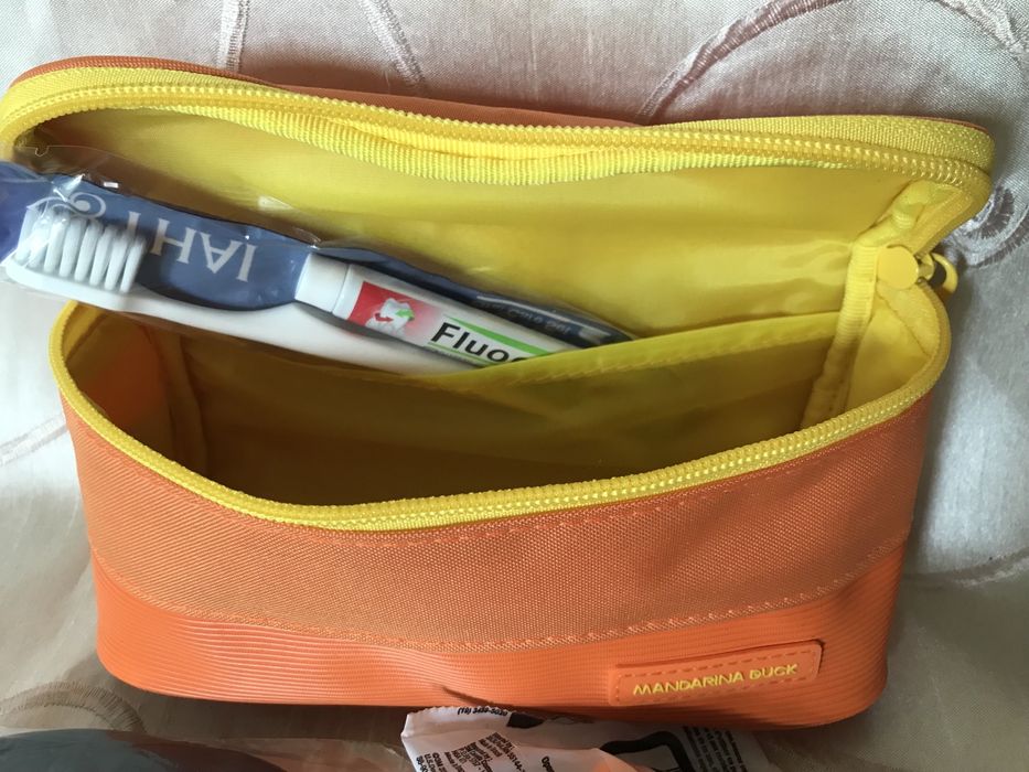 Nowa kosmetyczka z gratisami