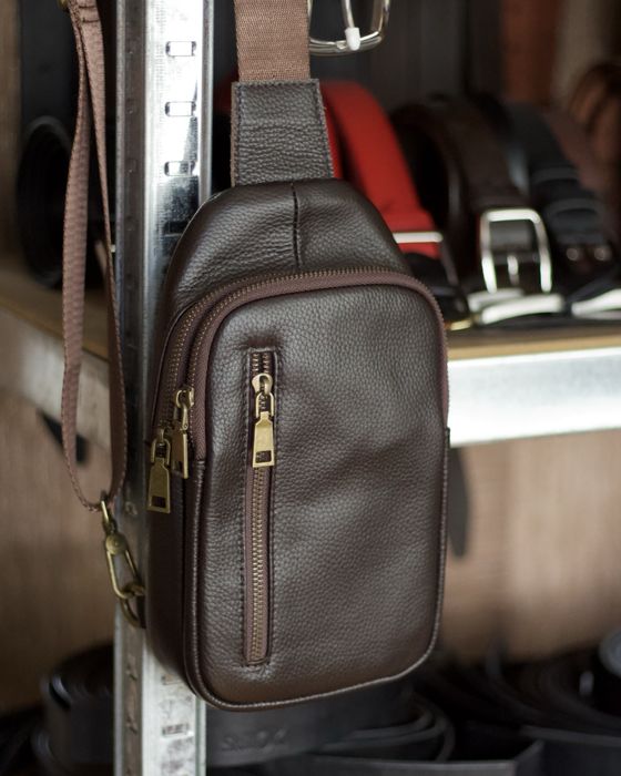 Шкіряна чоловіча сумка слінг. Бананка мужская кожаная.