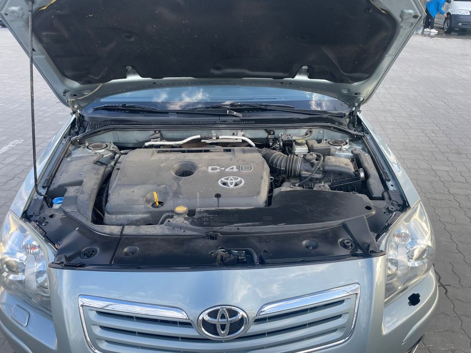 Toyota avensis 2.0 d 4 d