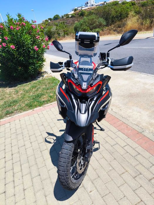 Benelli trk 702x