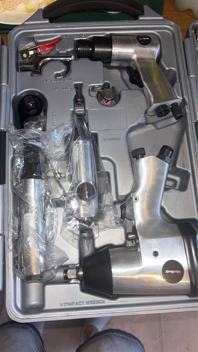 Maleta de máquinas pneumaticas