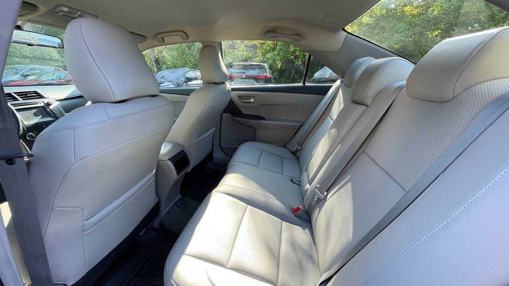 Toyota Camry 2016 2,5 кожа