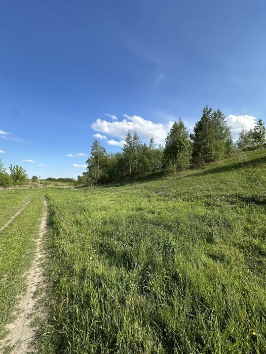 Продаж земельної ділянки 15 сот. в с. Гряда