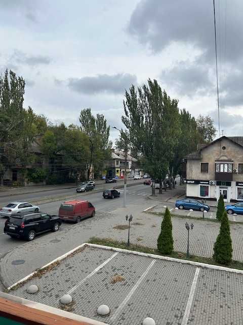 Сдам кiмнату в центрi  3апорiжжя