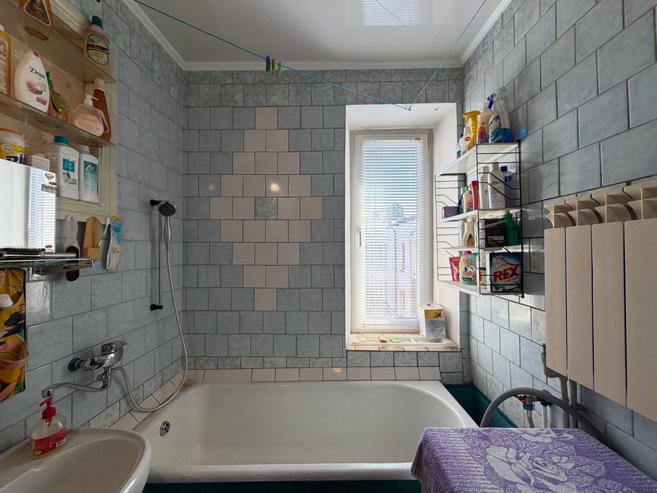 Продаж 2 кімн. Металургів 18, Автономка, Соцмісто