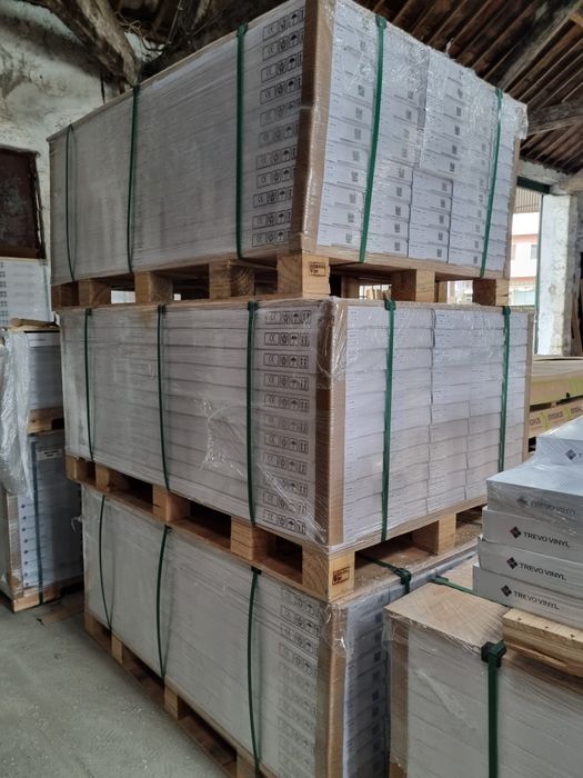 Flutuante vinil marca Trevo