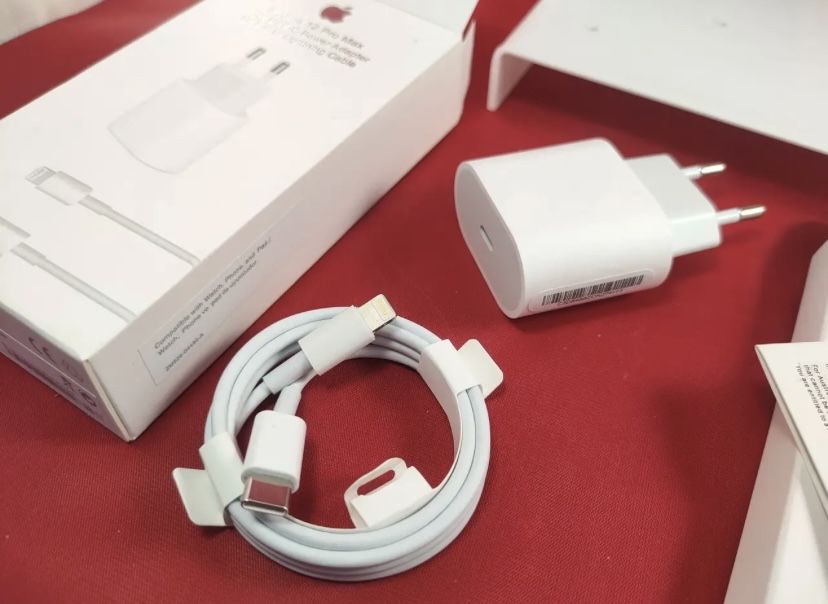 Зарядний коплект Apple