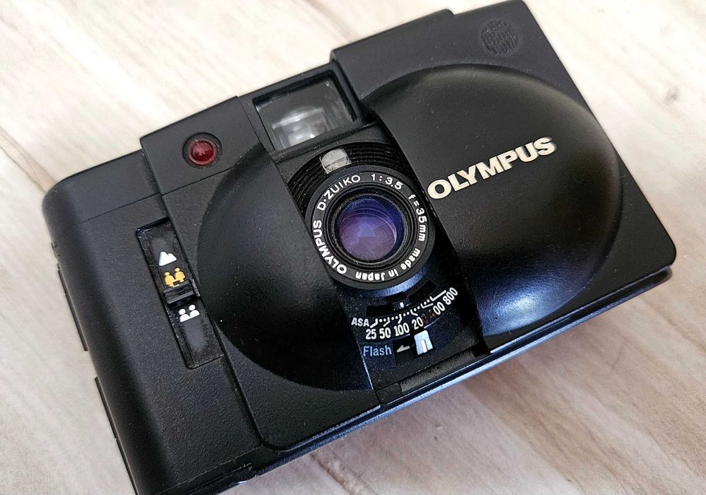 Olymus XA 2 aparat fotograficzny